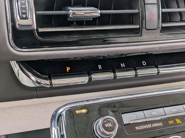 Used 2023 Lincoln Navigator Black Label image 22