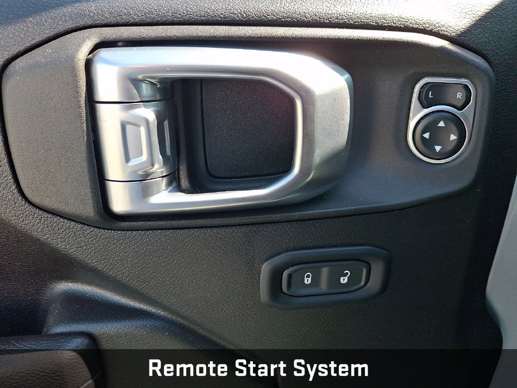 Used 2024 Jeep Wrangler Unlimited w/ Convenience Group AWD/4WD image 15