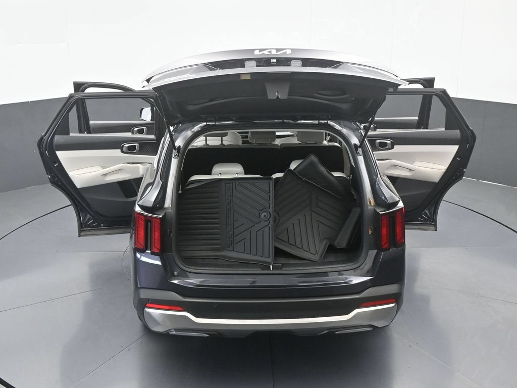 Used 2025 Kia Sorento S w/ Panoramic Sunroof Package FWD image 69