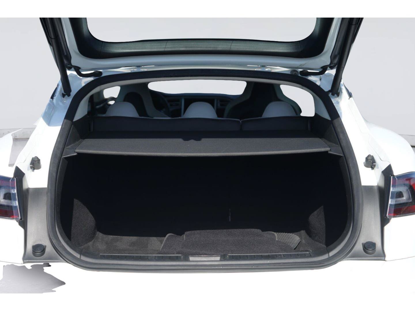 Used 2014 Tesla Model S RWD image 31