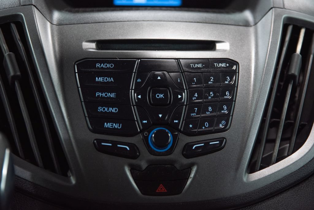 Used 2018 Ford Transit 350 XL RWD image 31