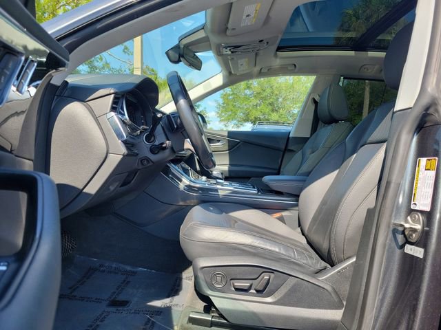 Used 2019 Audi Q8 Prestige w/ Year 1 Package AWD/4WD image 11