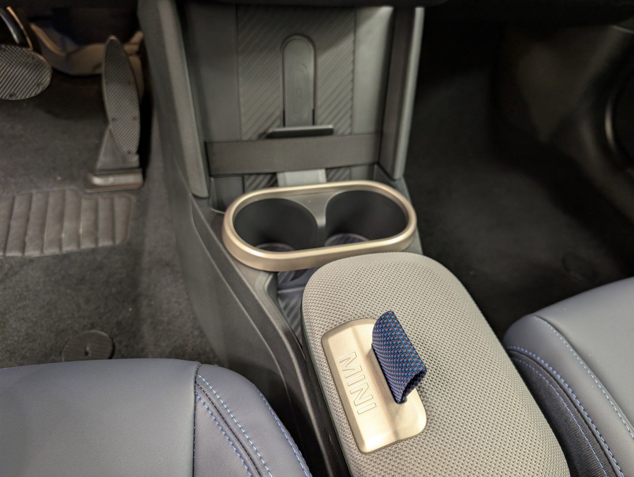 New 2026 MINI Cooper S image 24