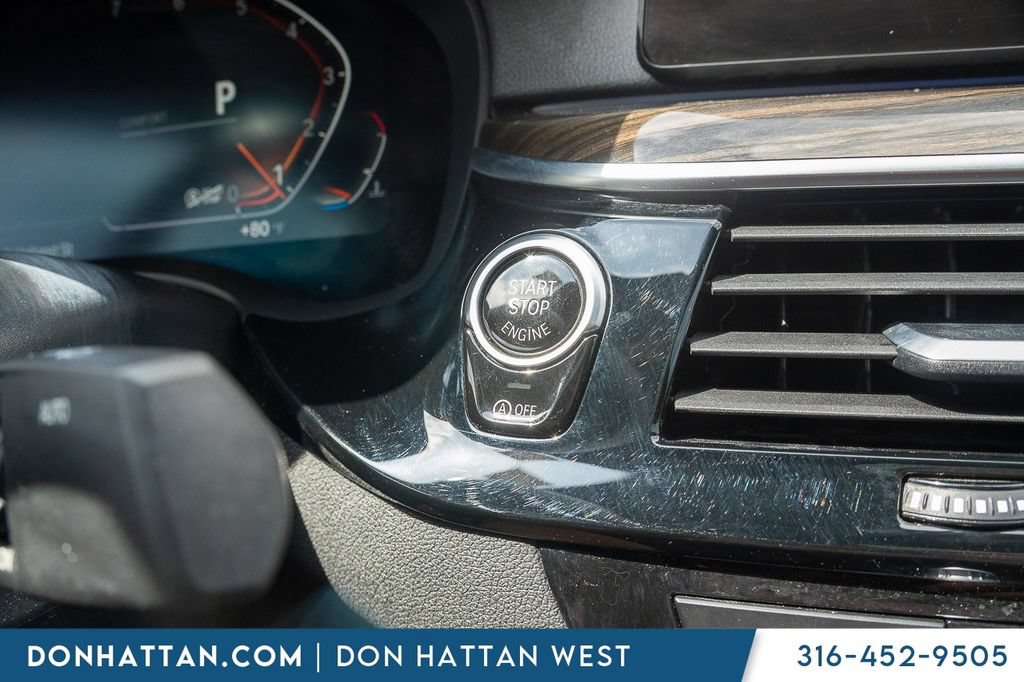 Used 2020 BMW 530i w/ Convenience Package RWD image 13