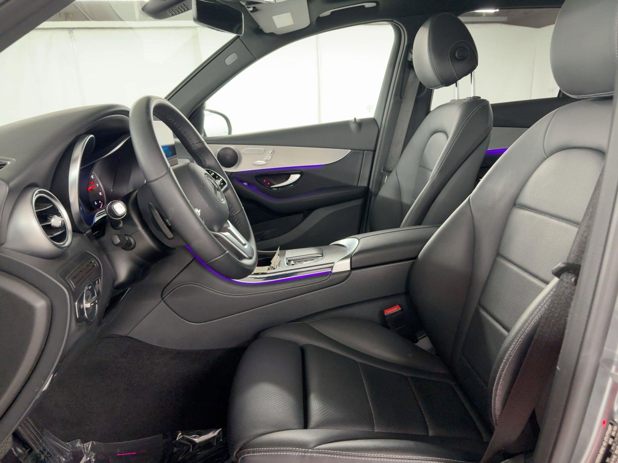 Used 2021 Mercedes-Benz GLC 300 GLC 300 image 21