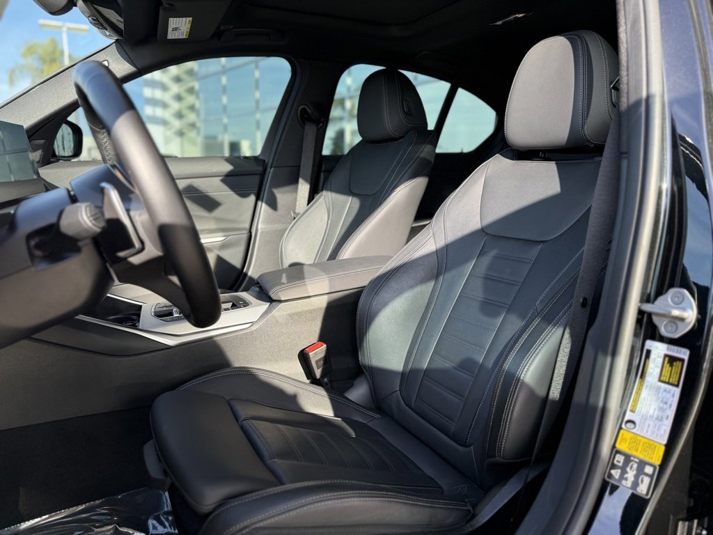 Used 2023 BMW M340i xDrive image 11