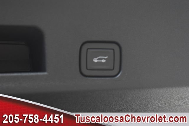 New 2026 Chevrolet Traverse LT w/ LPO, Floor Liner Package FWD image 9