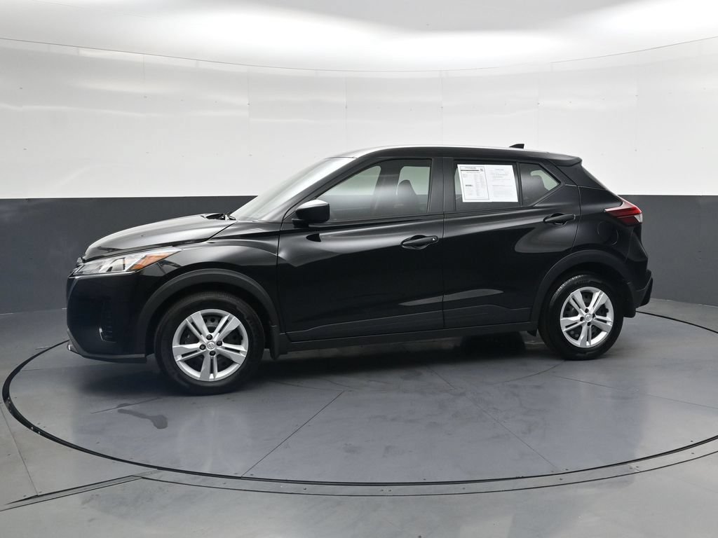 Certified 2025 Nissan Kicks Play S FWD image 13