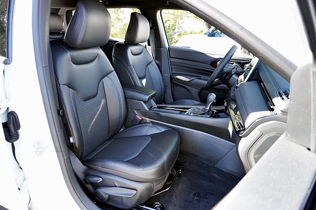 New 2026 Jeep Compass Altitude w/ Quick Order Package 29K image 15