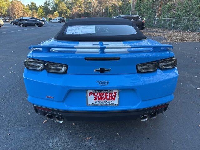 Used 2023 Chevrolet Camaro LT w/ RS Package image 4