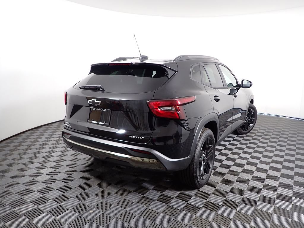 New 2026 Chevrolet Trax ACTIV FWD image 15