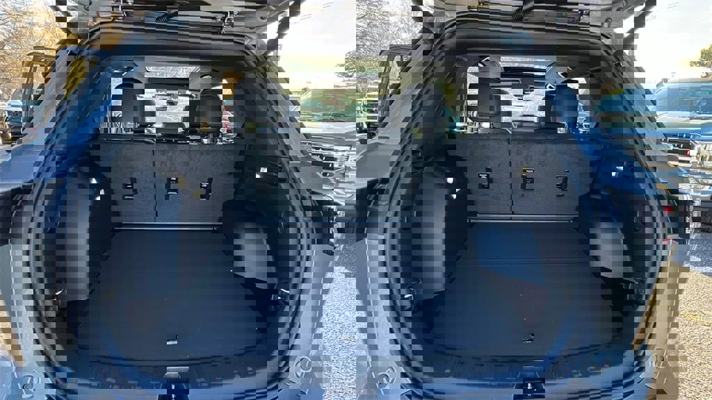 New 2026 Chevrolet Equinox ACTIV w/ Convenience Package III image 10