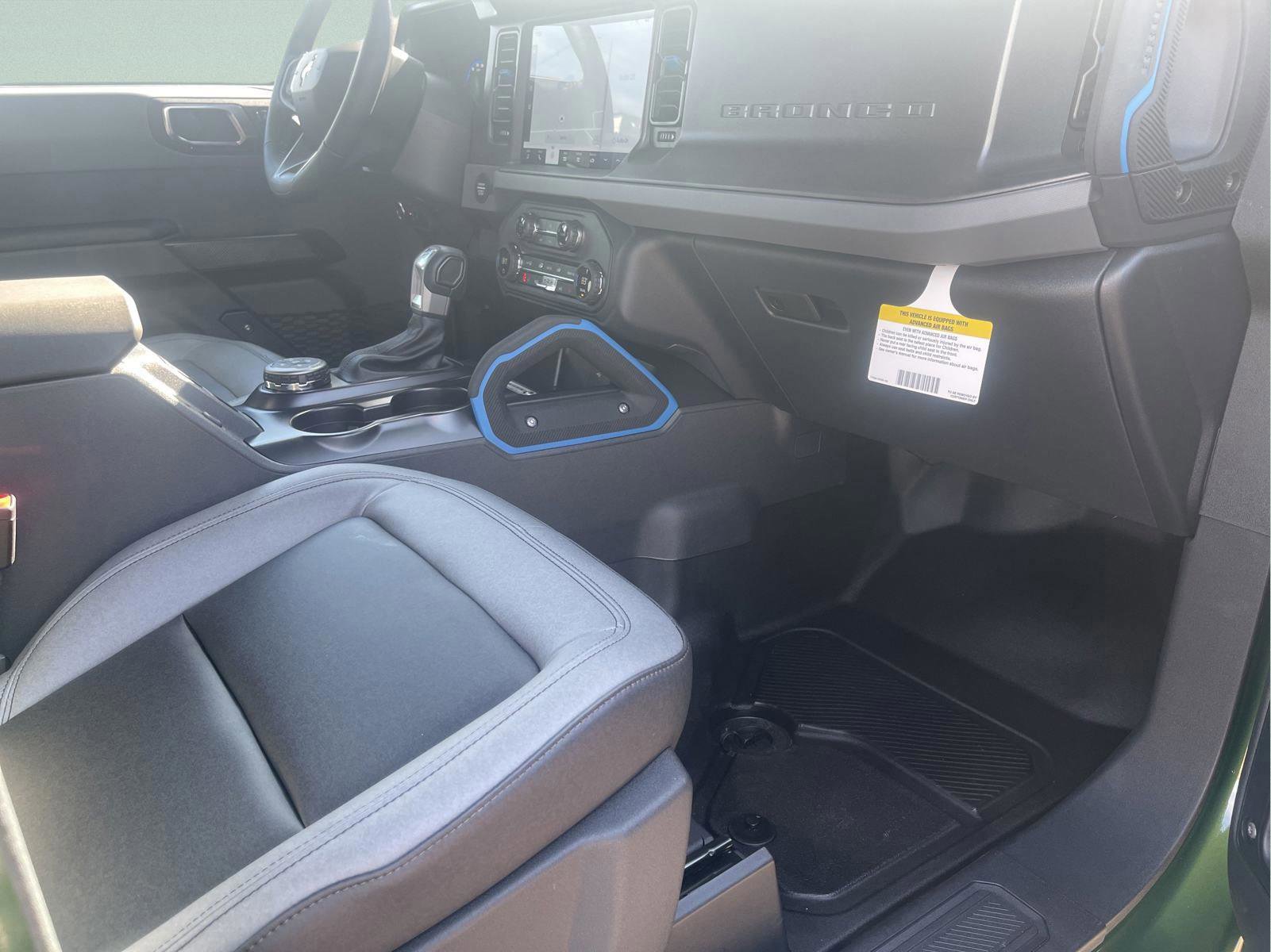 New 2024 Ford Bronco Black Diamond w/ Sasquatch Package image 56