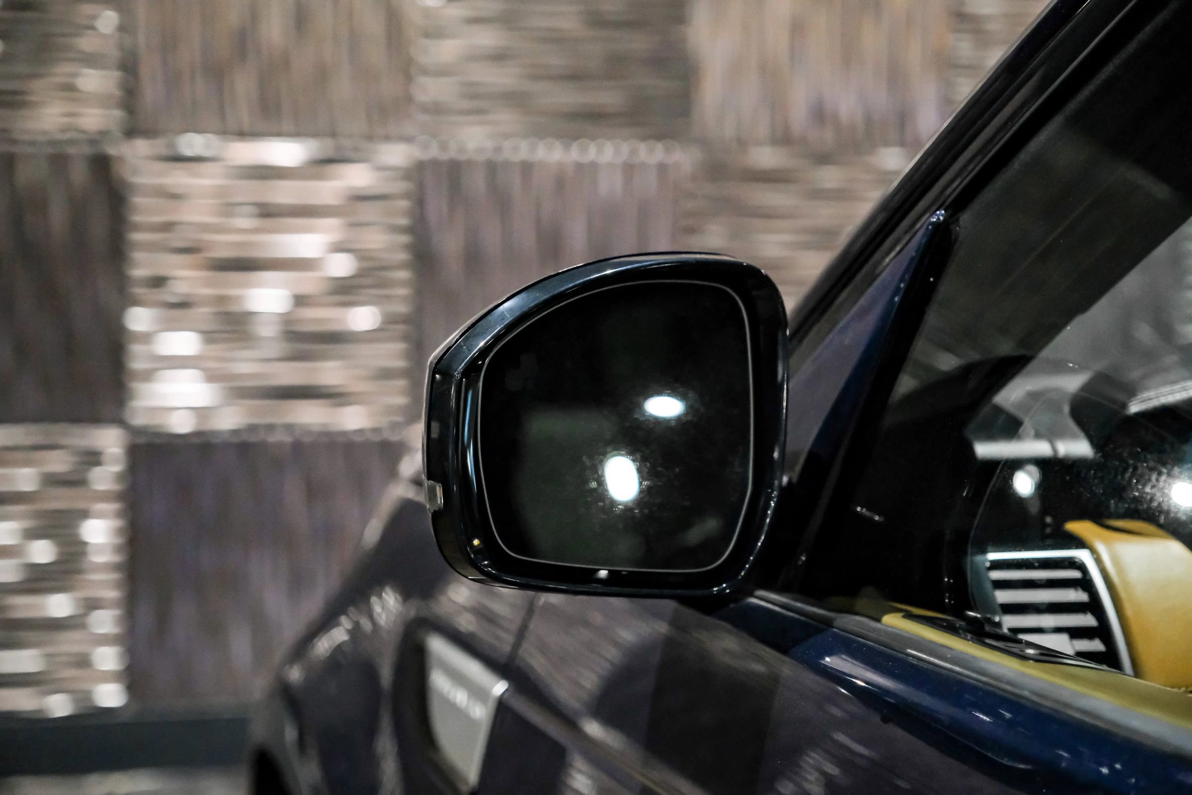 Used 2019 Land Rover Discovery HSE Luxury image 36