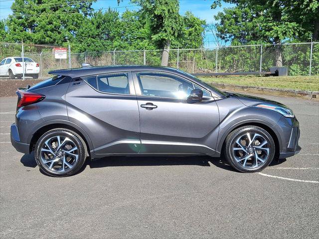 Certified 2020 Toyota C-HR XLE FWD image 27