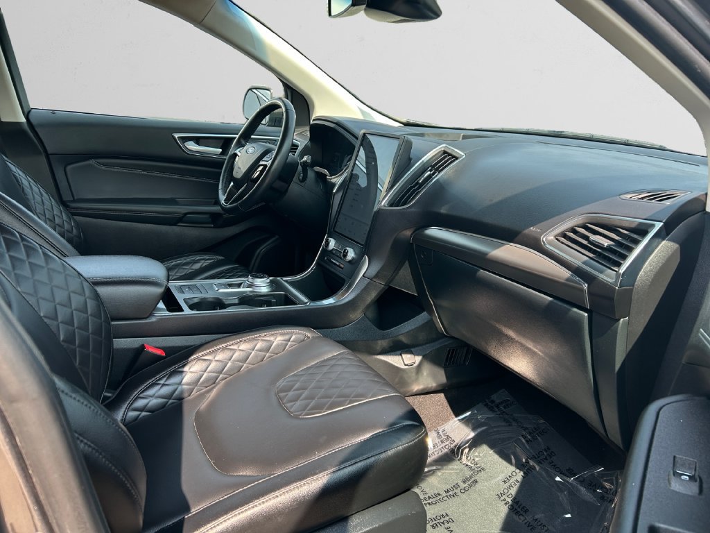 Used 2024 Ford Edge Titanium AWD/4WD image 20