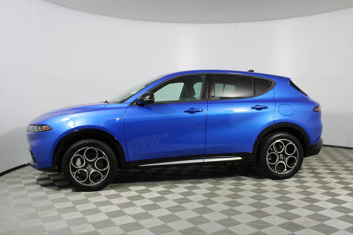 Used 2024 Alfa Romeo Tonale Ti AWD/4WD image 33