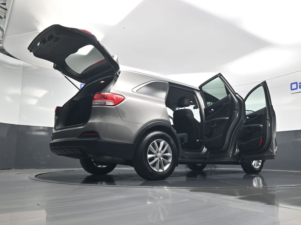 Used 2018 Kia Sorento LX w/ LX V6 Convenience Package image 60