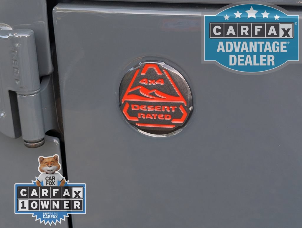 Used 2025 Jeep Gladiator Mojave AWD/4WD image 34