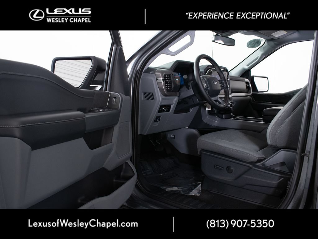 Used 2024 Ford F150 XLT w/ Mobile Office Package RWD image 5