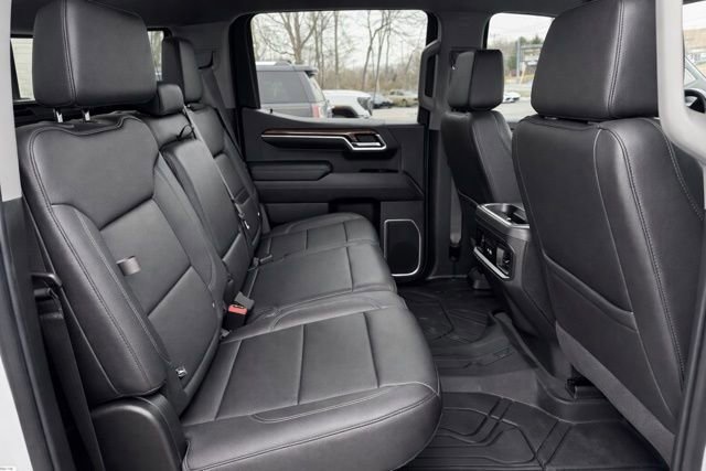 Used 2022 Chevrolet Silverado 1500 RST w/ Redline Edition image 18