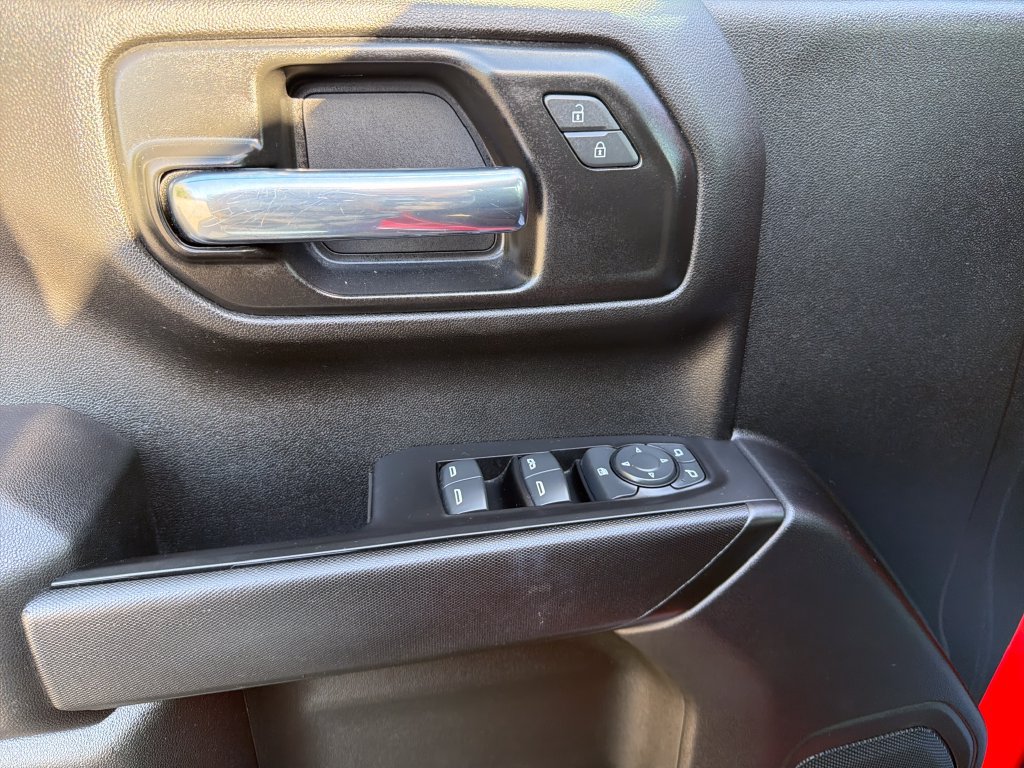 Used 2022 Chevrolet Silverado 1500 Custom w/ LPO, Dark Essentials Package AWD/4WD image 17