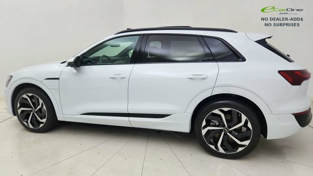 Used 2024 Audi Q8 e-tron Prestige w/ Prestige Package AWD/4WD image 11