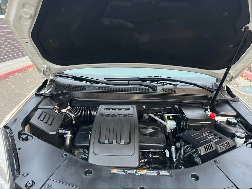 Used 2013 Chevrolet Equinox LTZ image 19