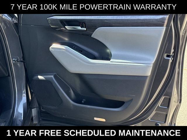 Used 2022 Toyota Highlander Platinum AWD/4WD image 8