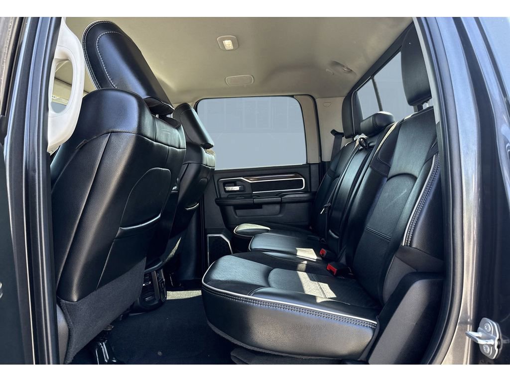 Used 2024 RAM 2500 Laramie AWD/4WD image 16