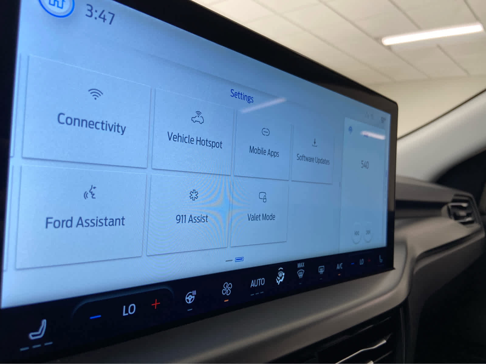 New 2026 Ford Escape SE image 28
