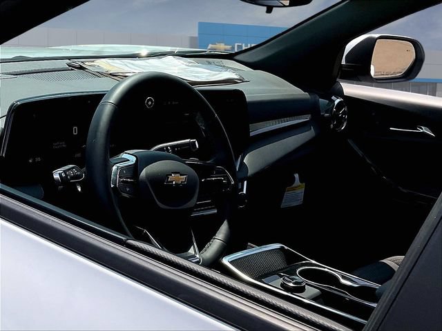 New 2026 Chevrolet Equinox LT FWD image 7