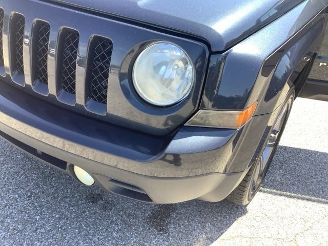 Used 2014 Jeep Patriot High Altitude FWD image 35
