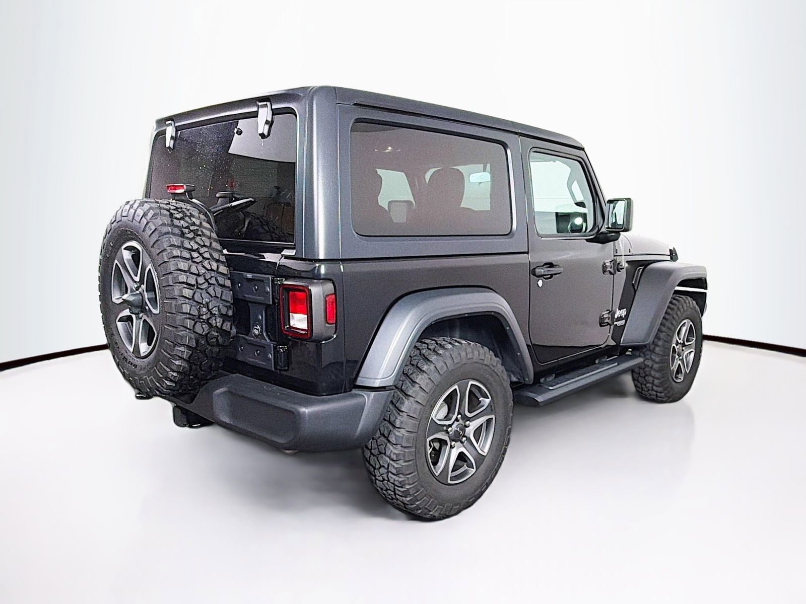 Used 2021 Jeep Wrangler Sport image 7
