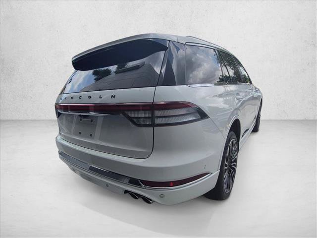 Used 2023 Lincoln Aviator Black Label w/ Dynamic Handling Package AWD/4WD image 4