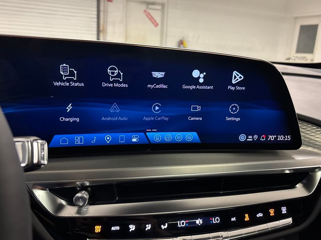 New 2026 Cadillac Lyriq Premium Luxury image 35