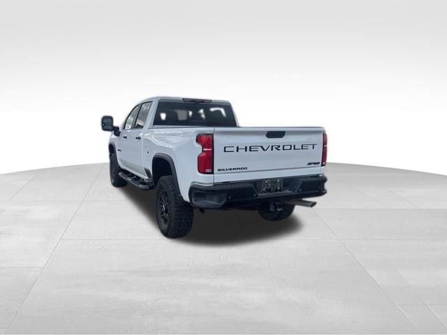 Certified 2025 Chevrolet Silverado 2500 ZR2 w/ Technology Package image 3
