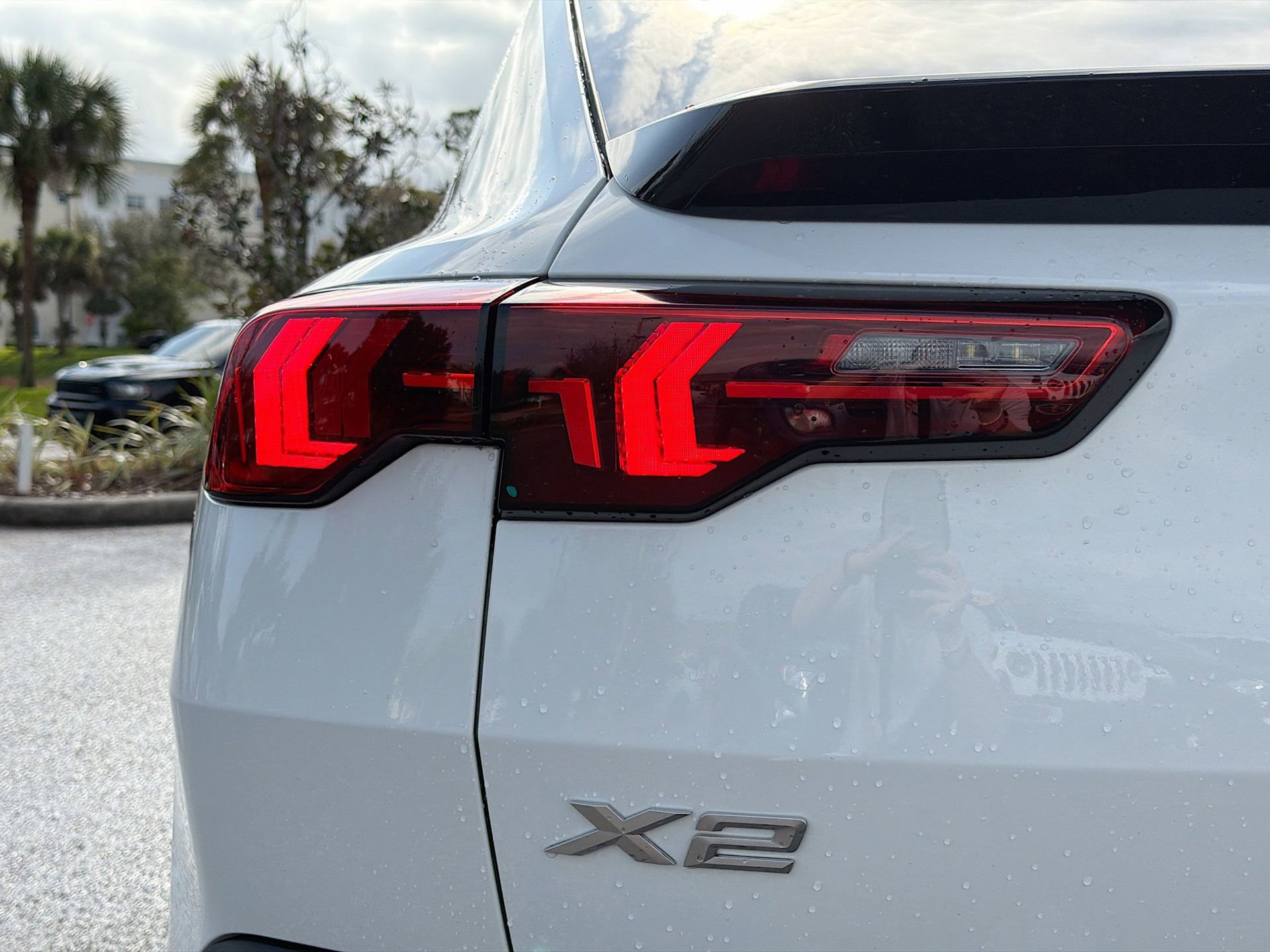 Certified 2025 BMW X2 xDrive28i w/ Convenience Package image 11