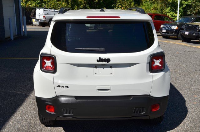 Used 2023 Jeep Renegade Latitude image 7