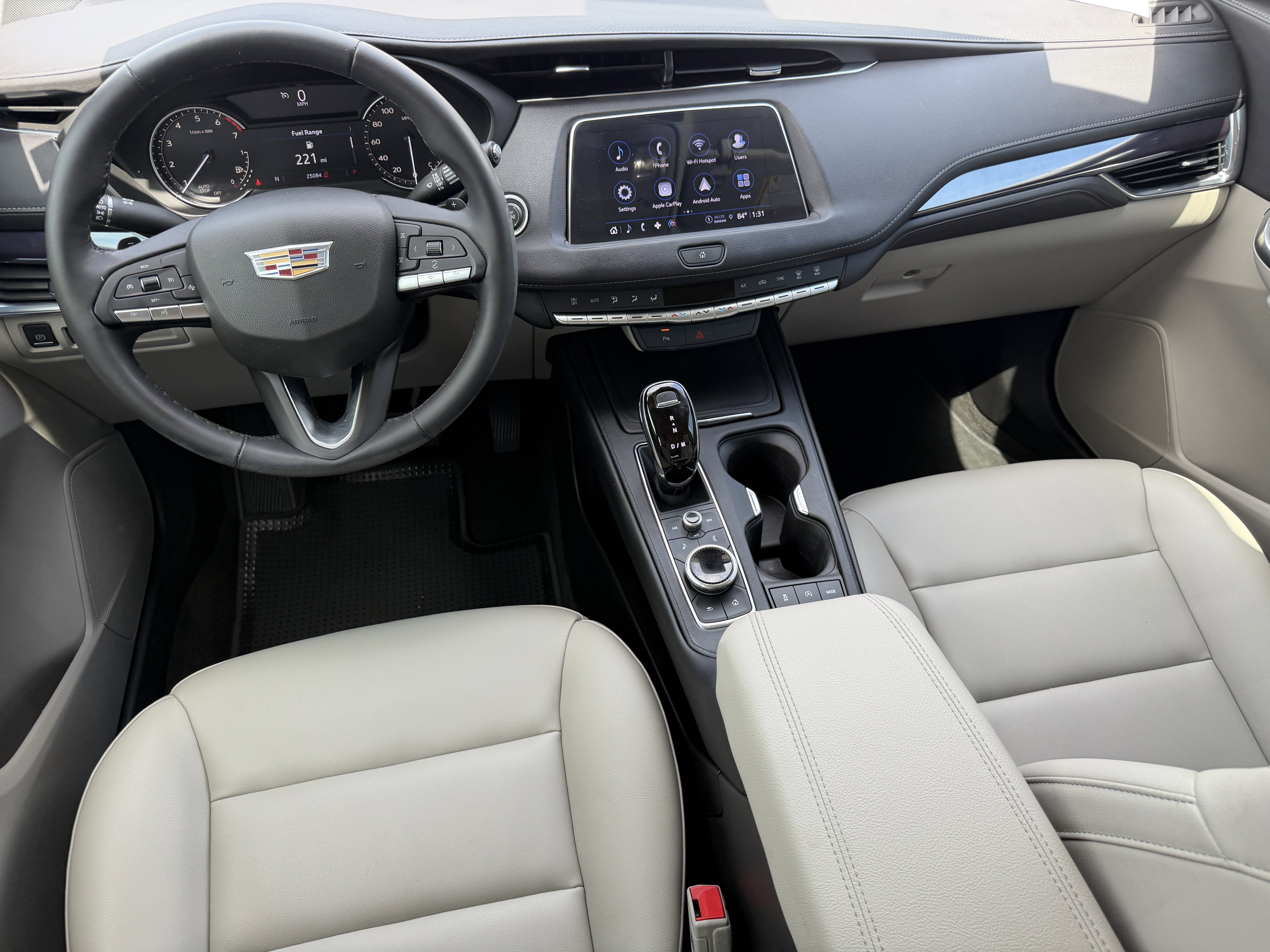 Certified 2023 Cadillac XT4 Luxury image 13