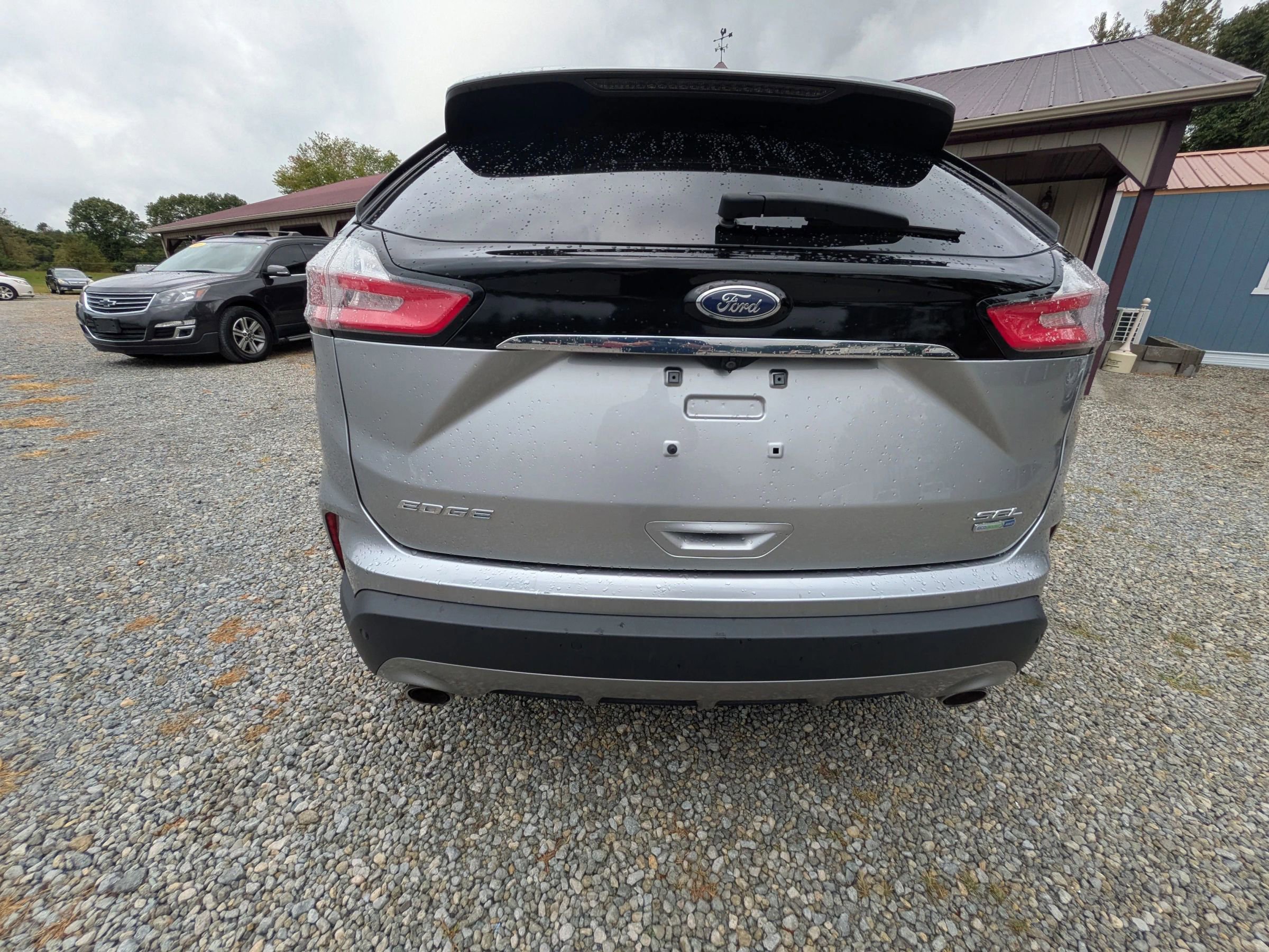 Used 2020 Ford Edge SEL image 3