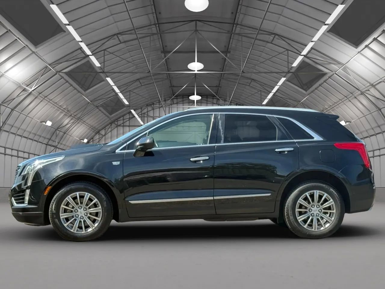 Used 2017 Cadillac XT5 Luxury image 5