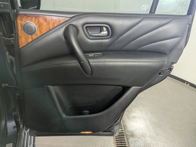 Used 2015 INFINITI QX80 Limited image 18