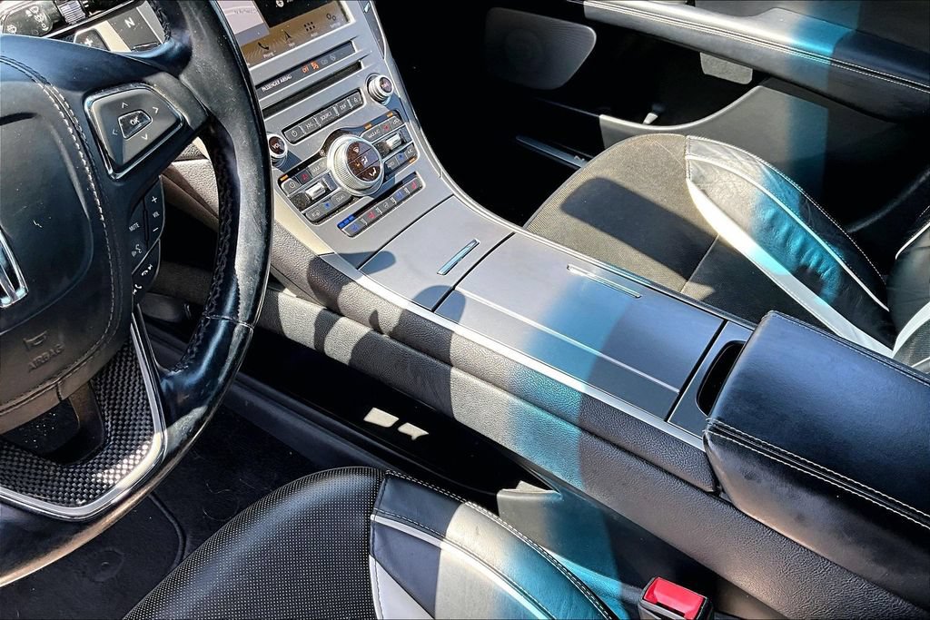 Used 2017 Lincoln MKZ Reserve w/ Luxury Package AWD/4WD image 17