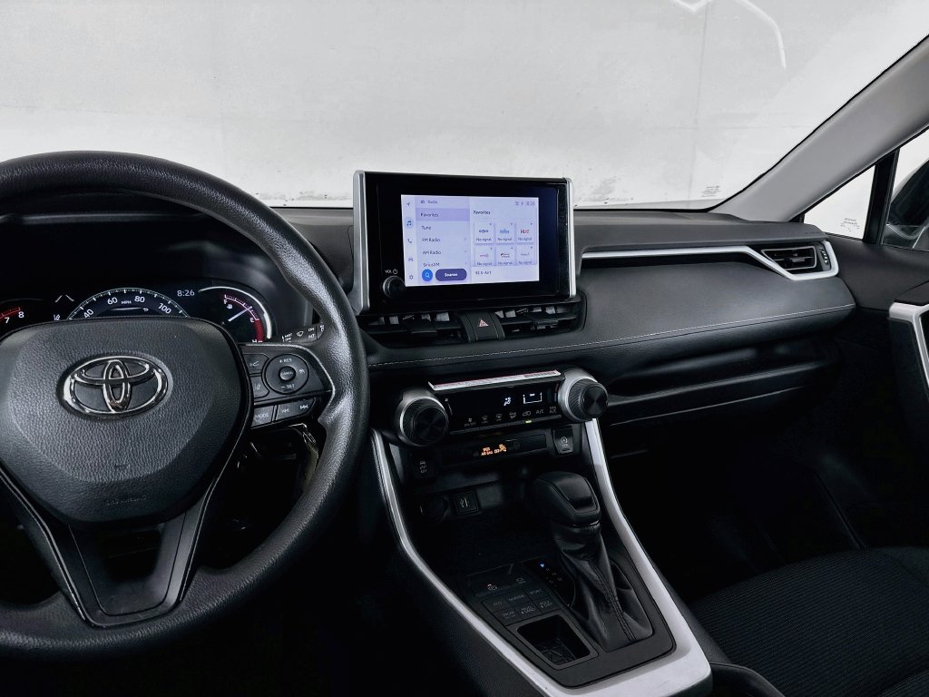 Certified 2024 Toyota RAV4 LE AWD/4WD image 22