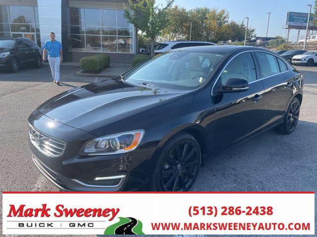 Used 2017 Volvo S60 T5 Inscription Platinum w/ Climate Package image 2