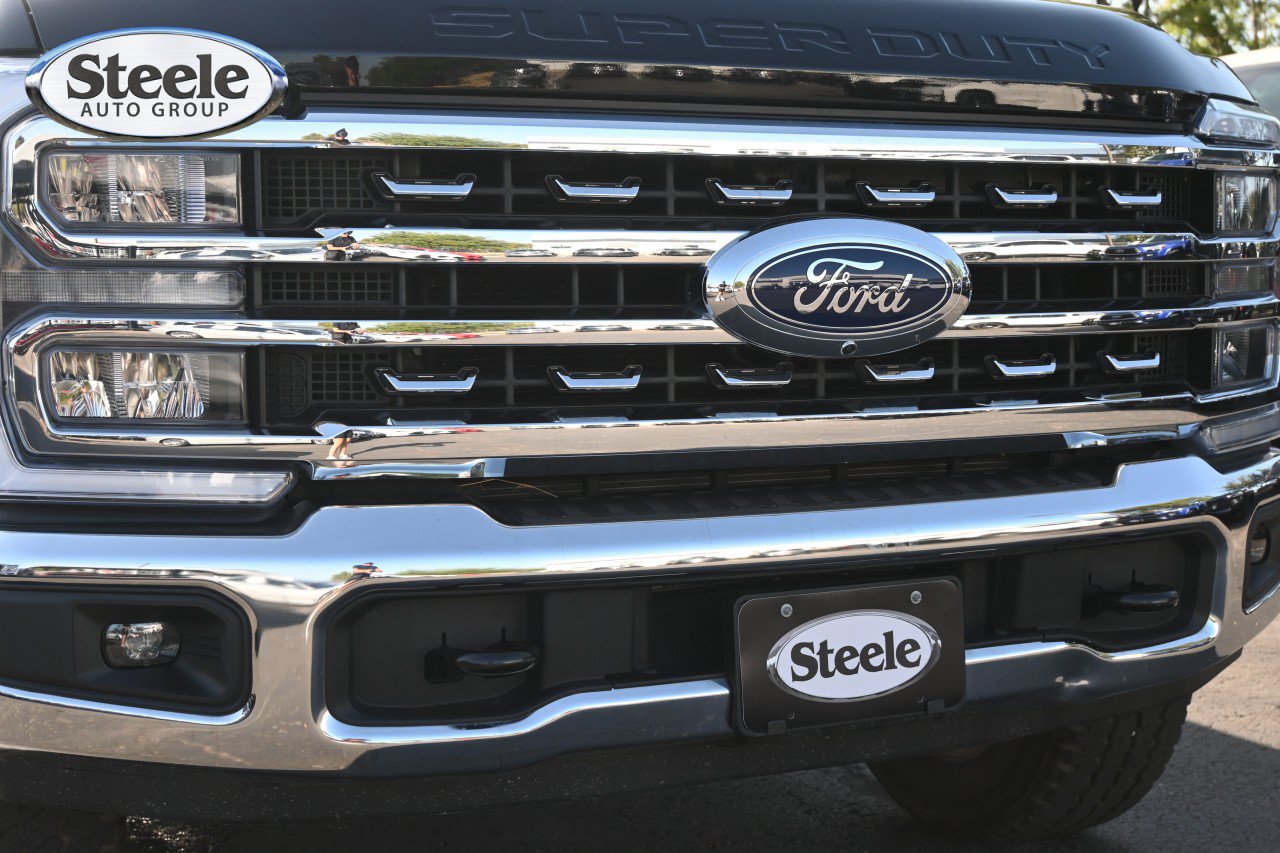 Used 2025 Ford F250 Lariat w/ Chrome Package AWD/4WD image 27