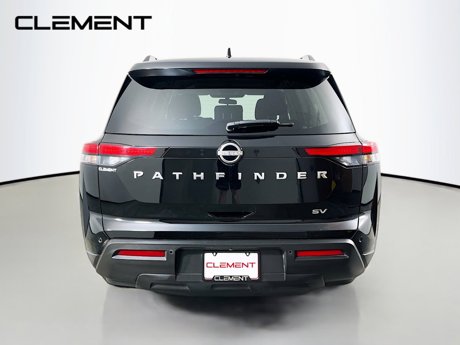 Used 2024 Nissan Pathfinder SV FWD image 8