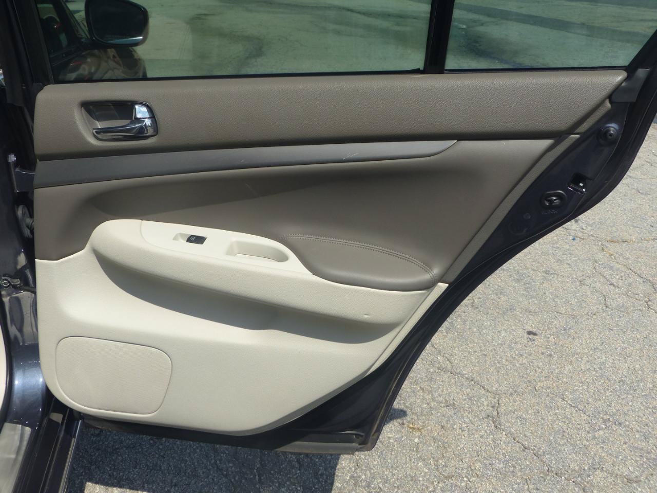 Used 2012 INFINITI G37 Journey w/ Premium Pkg RWD image 15