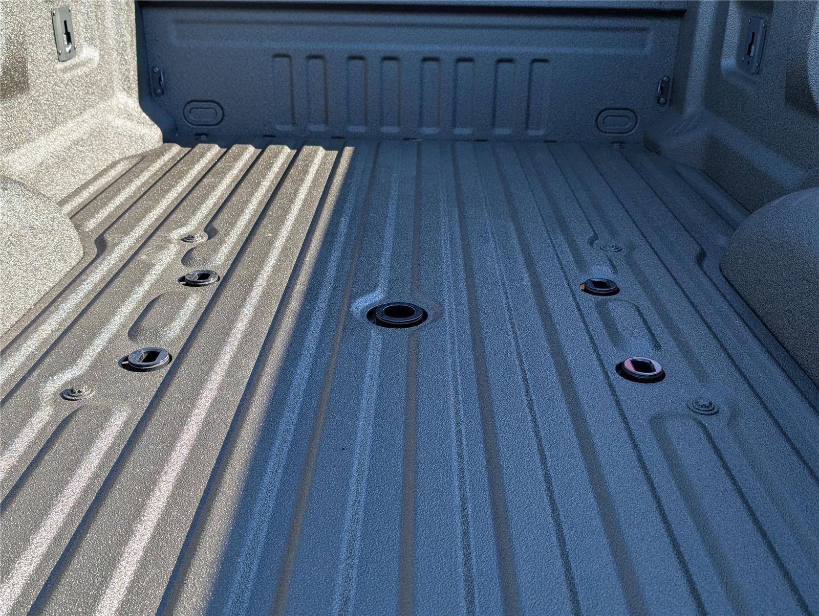 Used 2021 Ford F350 Platinum image 15